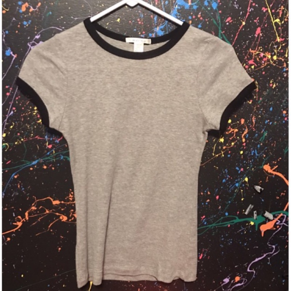 Textured gray tshirt